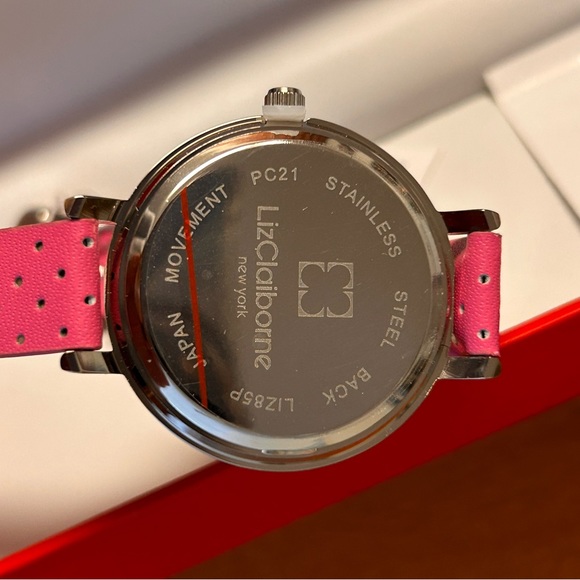 LIZ CLAIBORNE WATCH. NEW IN BOX - Picture 3 of 5